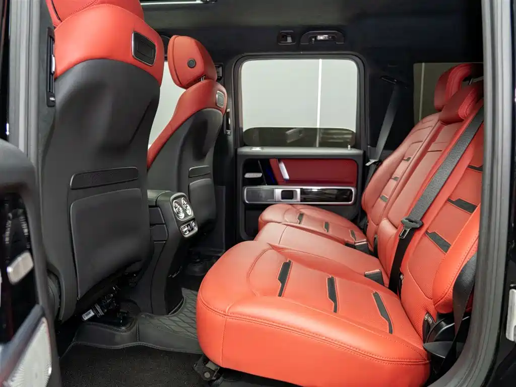 Mercedes-Benz G-Class AMG 2024 — фото 11