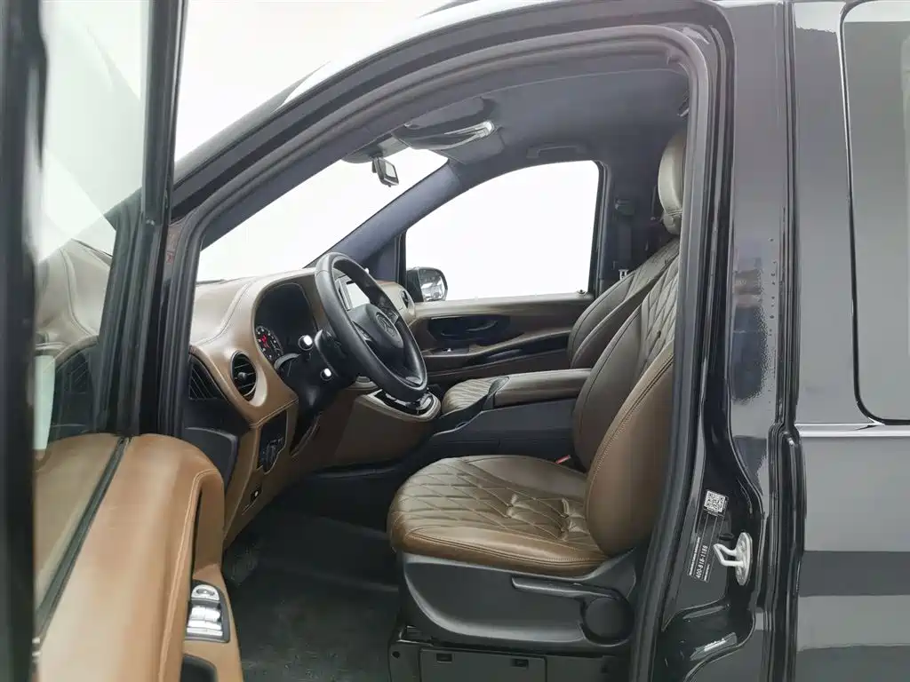 Mercedes-Benz Vito 2019 — фото 10