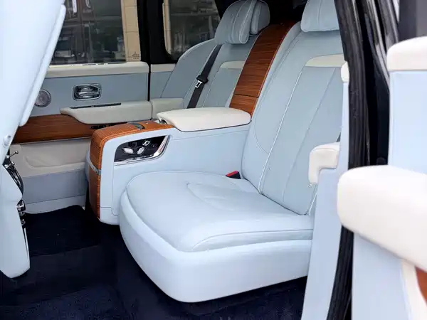 Rolls-Royce Cullinan 2018