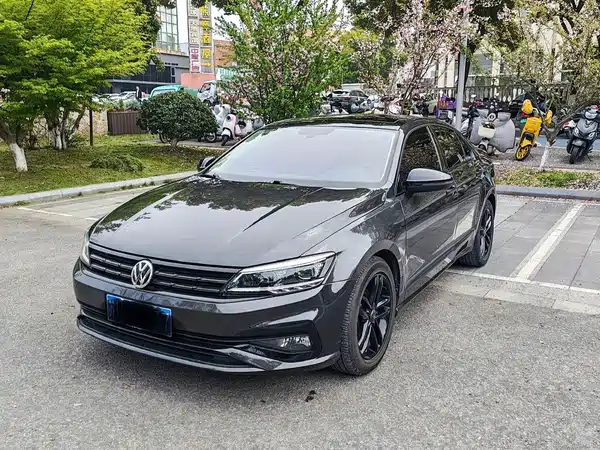 Volkswagen Lamando 2021