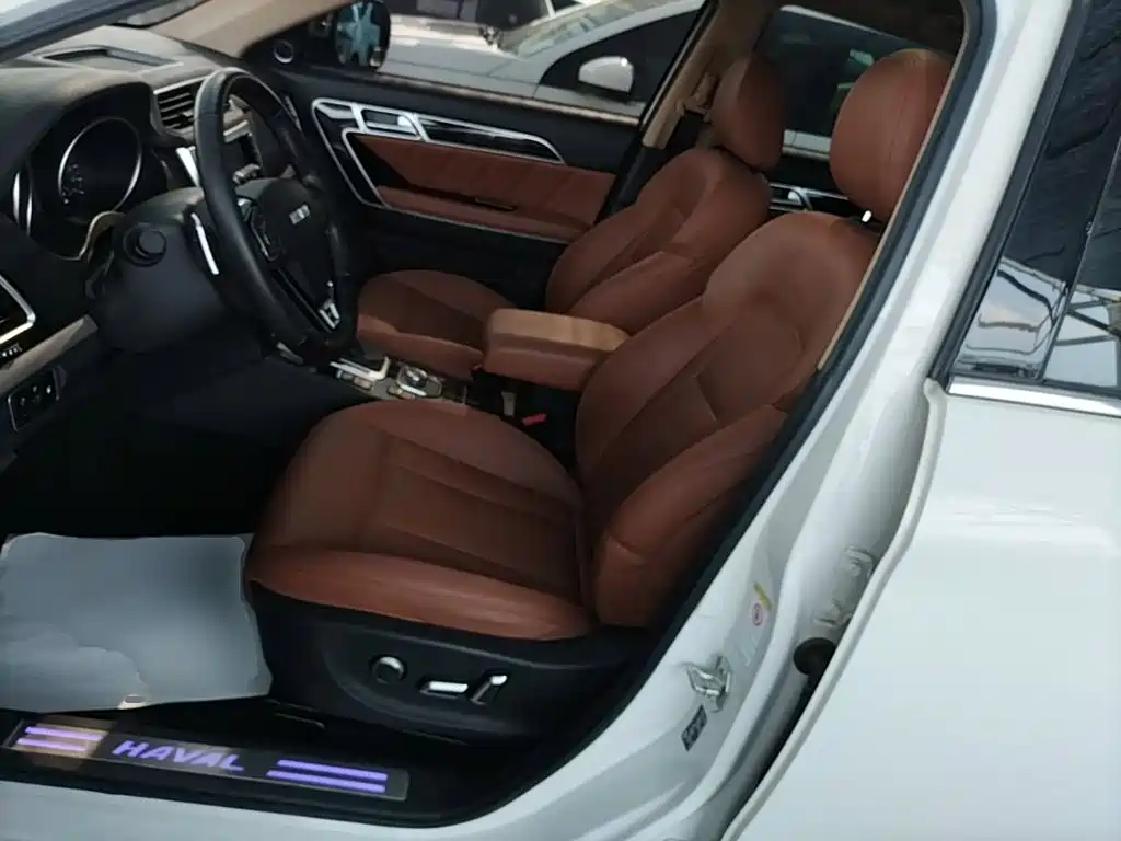 Haval H6 Coupe 2016 — фото 15