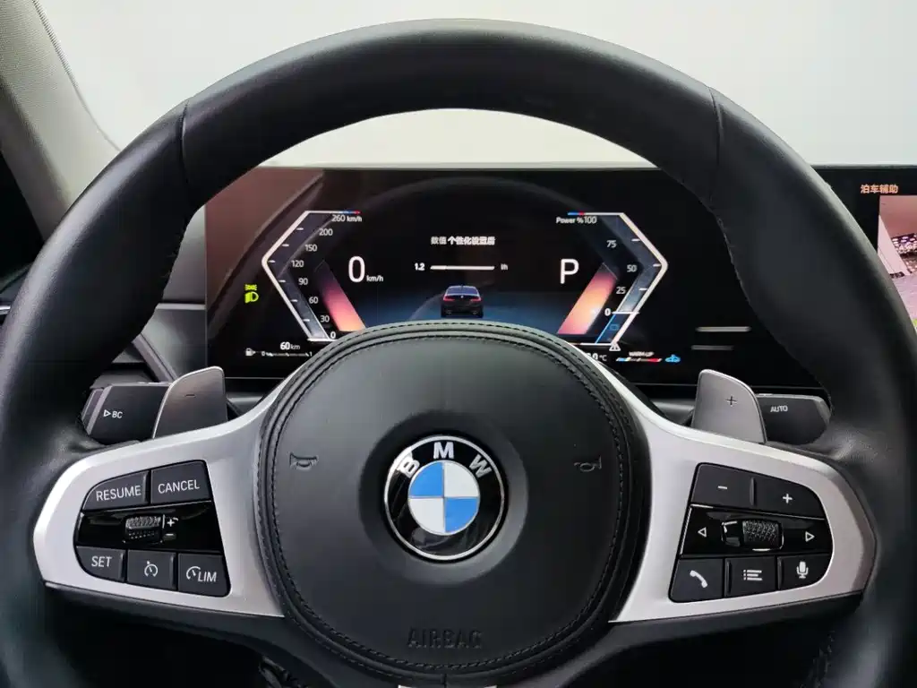 BMW 3 Series 2023 — фото 11