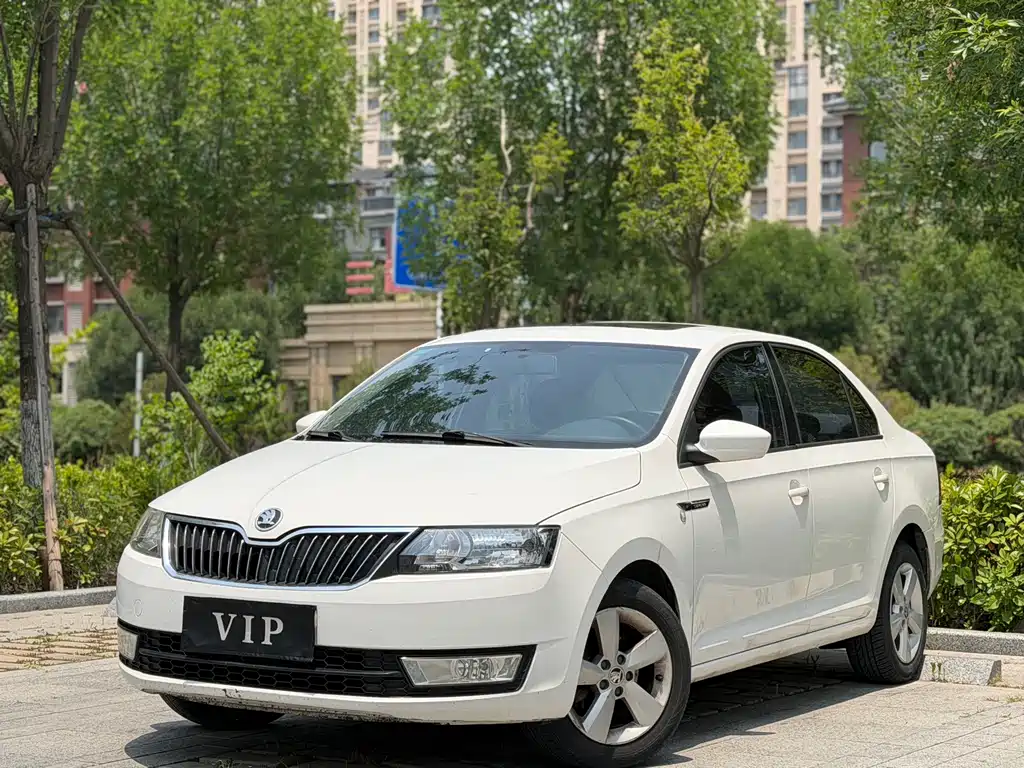 Skoda Rapid 2013
