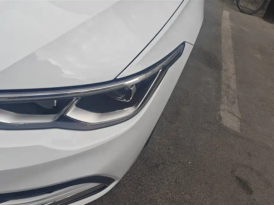 Volkswagen Golf 2022