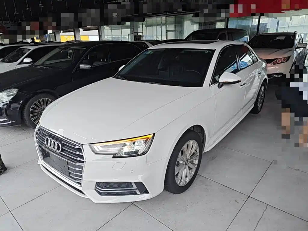 Audi A4L 2019