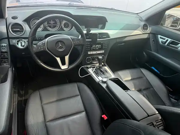 Mercedes-Benz C-Class 2013