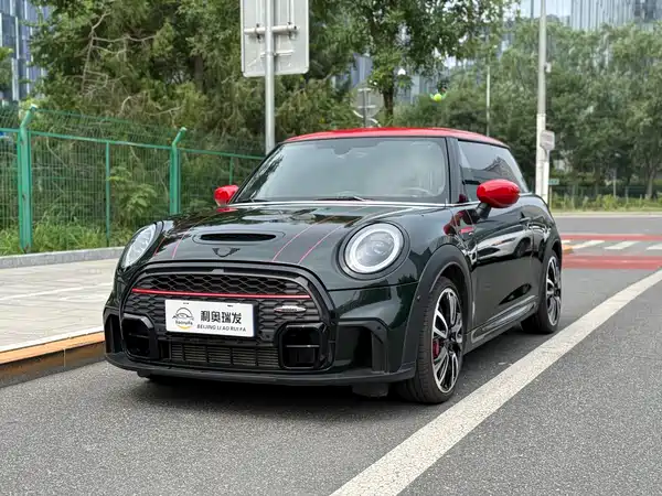 MINI JCW 2022