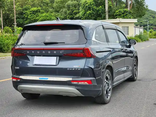 Hyundai Custin 2021