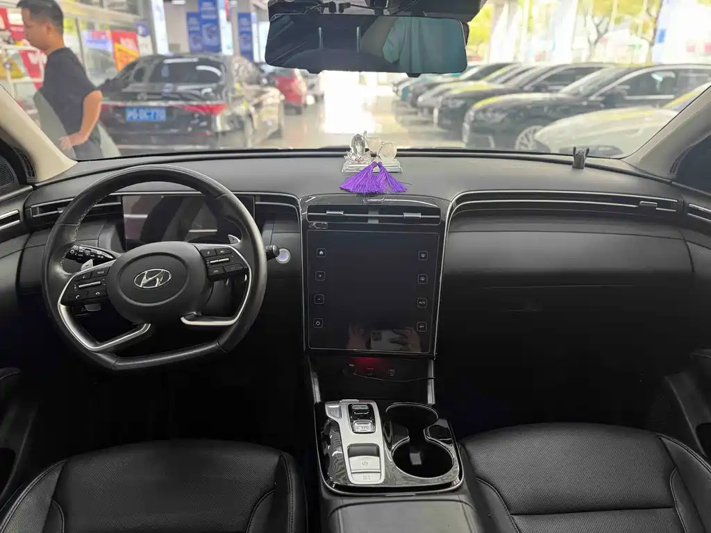 Hyundai Tucson 2021 — фото 10