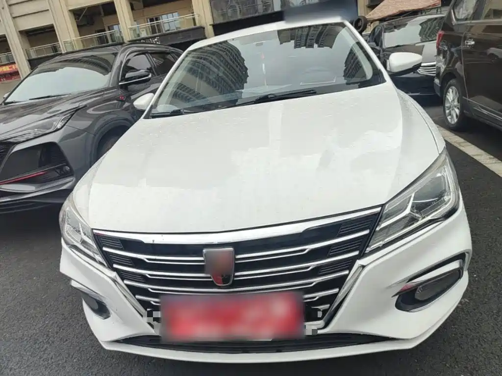Roewe i5 2019