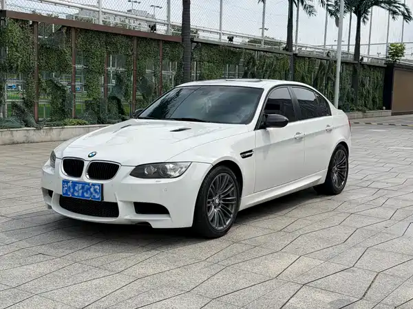 BMW M3 2010