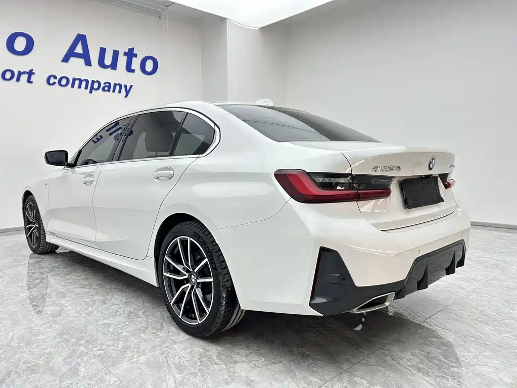 BMW 3 Series 2023