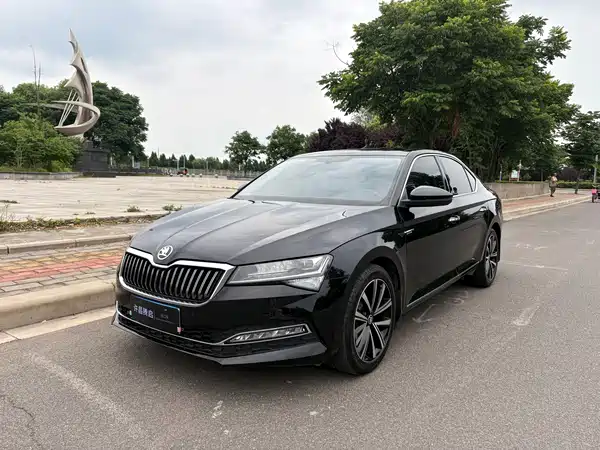 Skoda Superb 2023