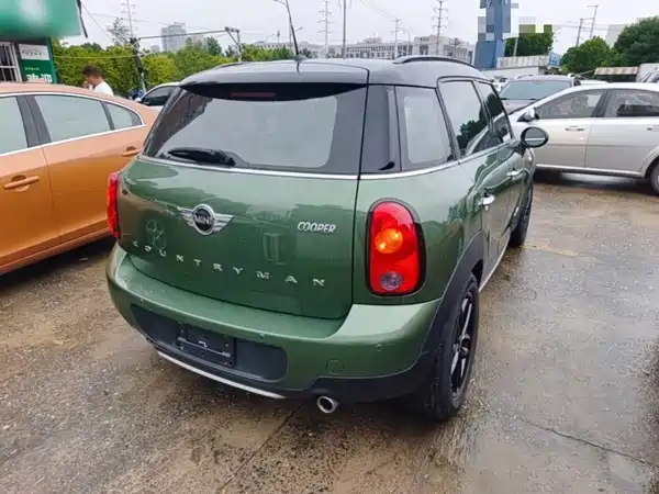 MINI Countryman 2016
