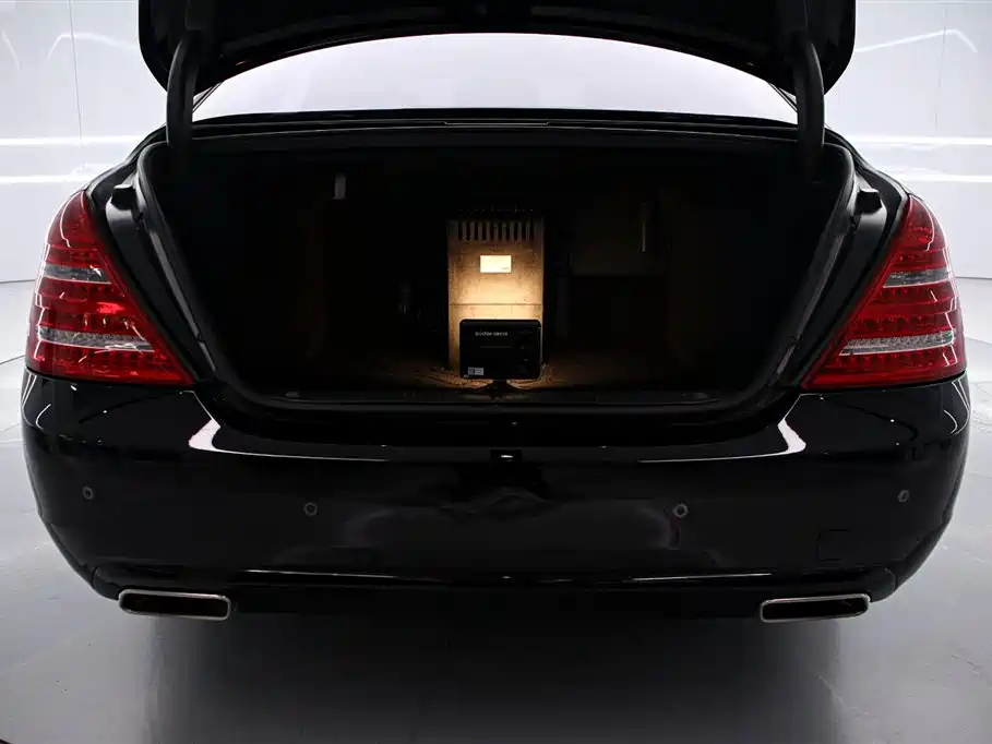 Mercedes-Benz S-Class 2012 — фото 16