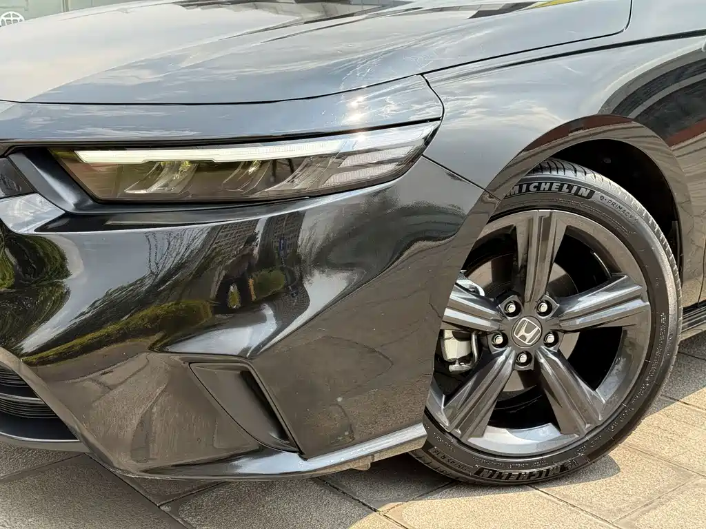 Honda Inspire 2025 — фото 35