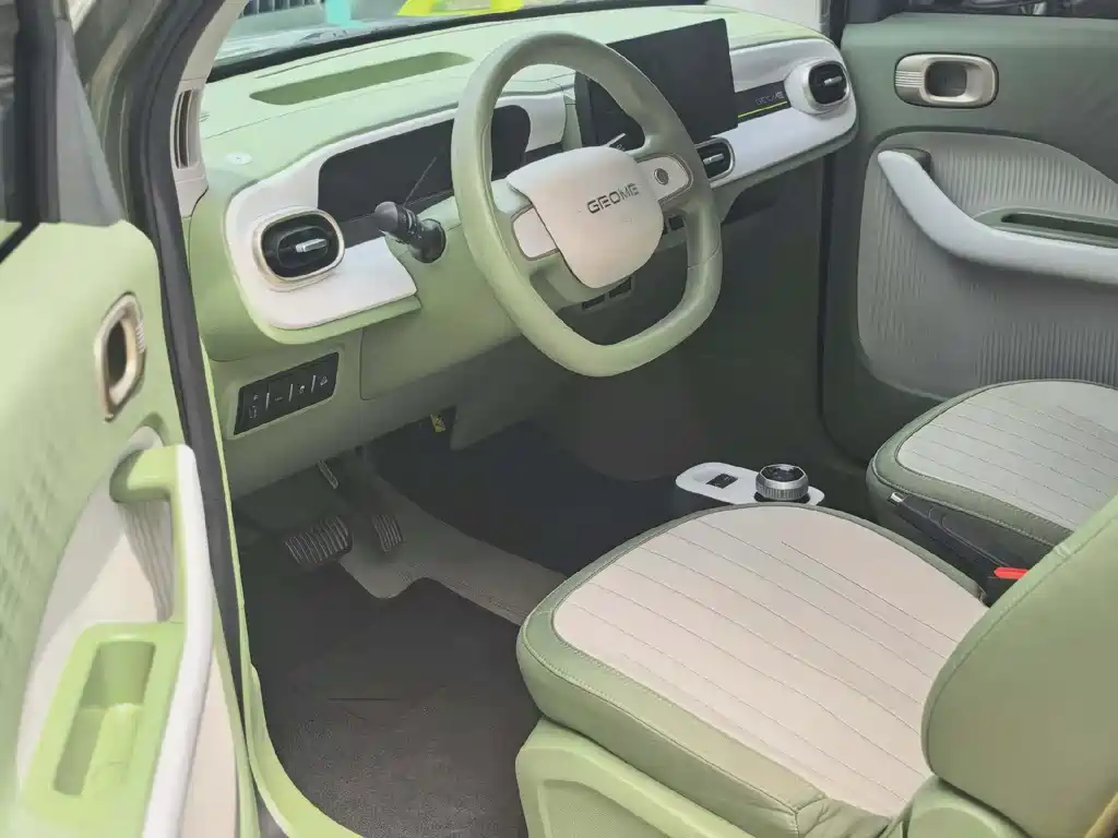 Geely Galaxy Panda 2025