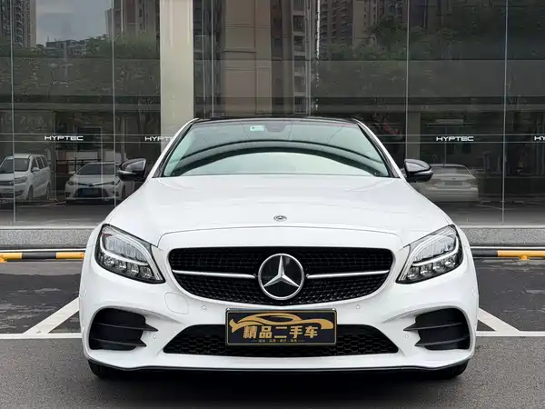 Mercedes-Benz C-Class 2021