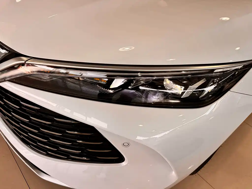 BYD Qin L 2025 — фото 21