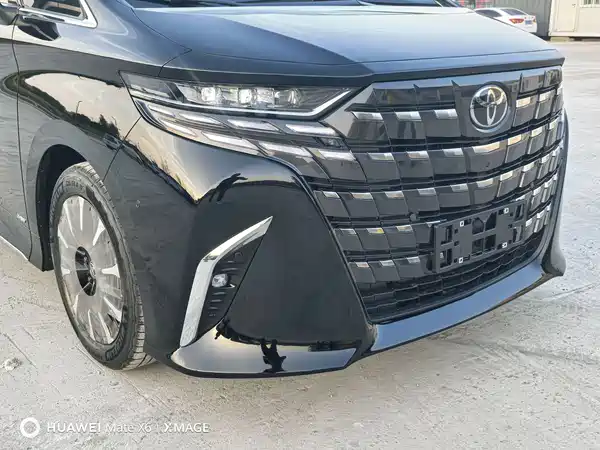 Toyota Alphard 2024