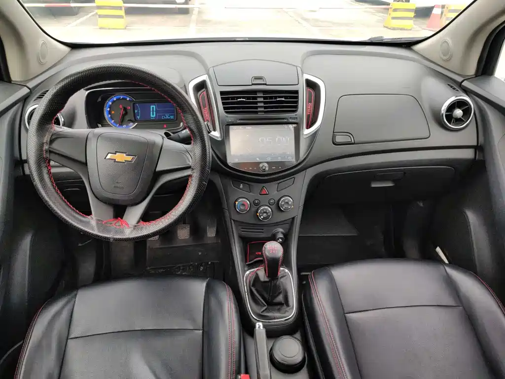 Chevrolet Trax 2016 — фото 9