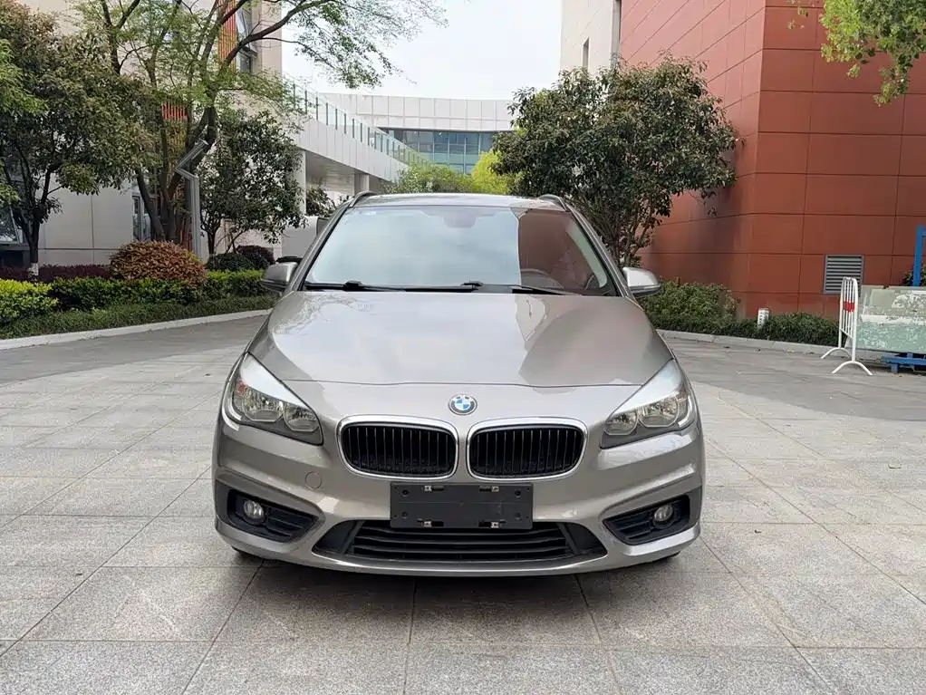 BMW 2 Series Active Tourer 2015