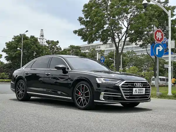 Audi A8 2021