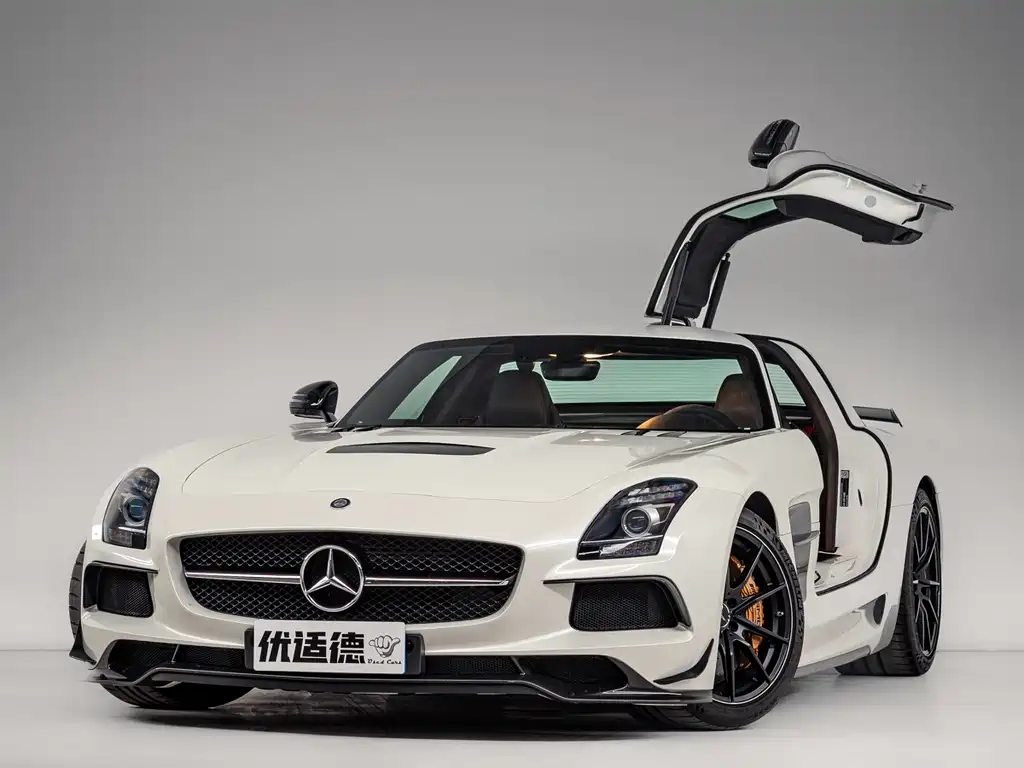 Mercedes-Benz SLS AMG 2014 — фото 2