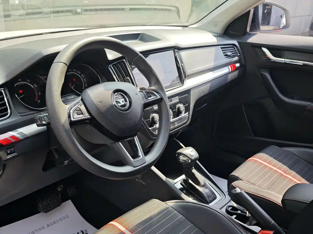 Skoda Kamiq 2020 — фото 15