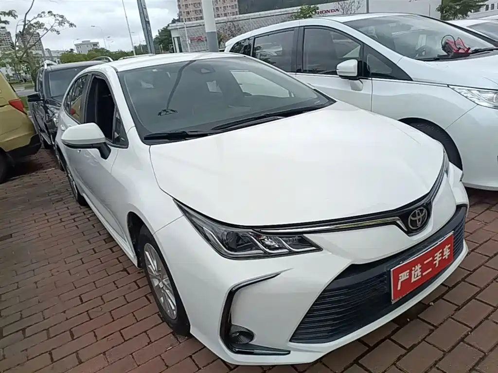Toyota Corolla 2019 — фото 4
