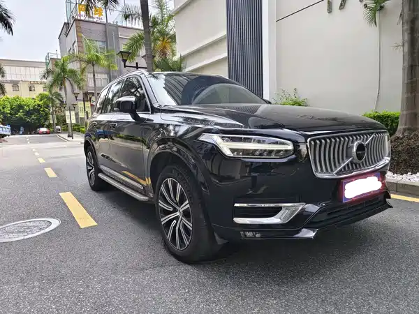 Volvo XC90 2021