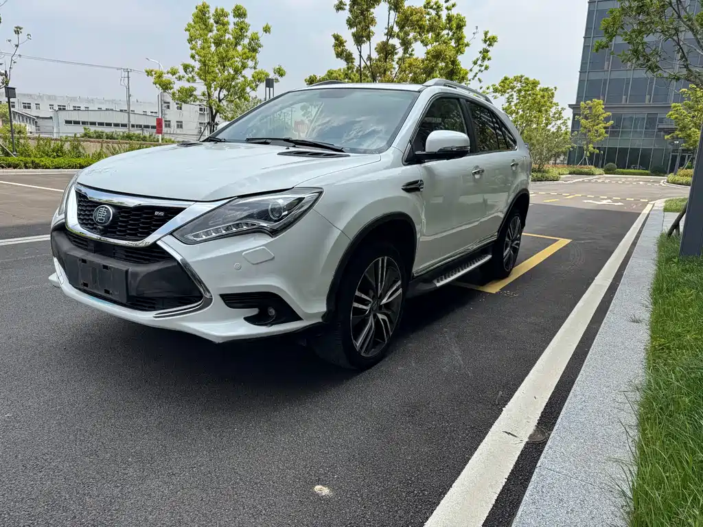 BYD Tang New Energy 2017