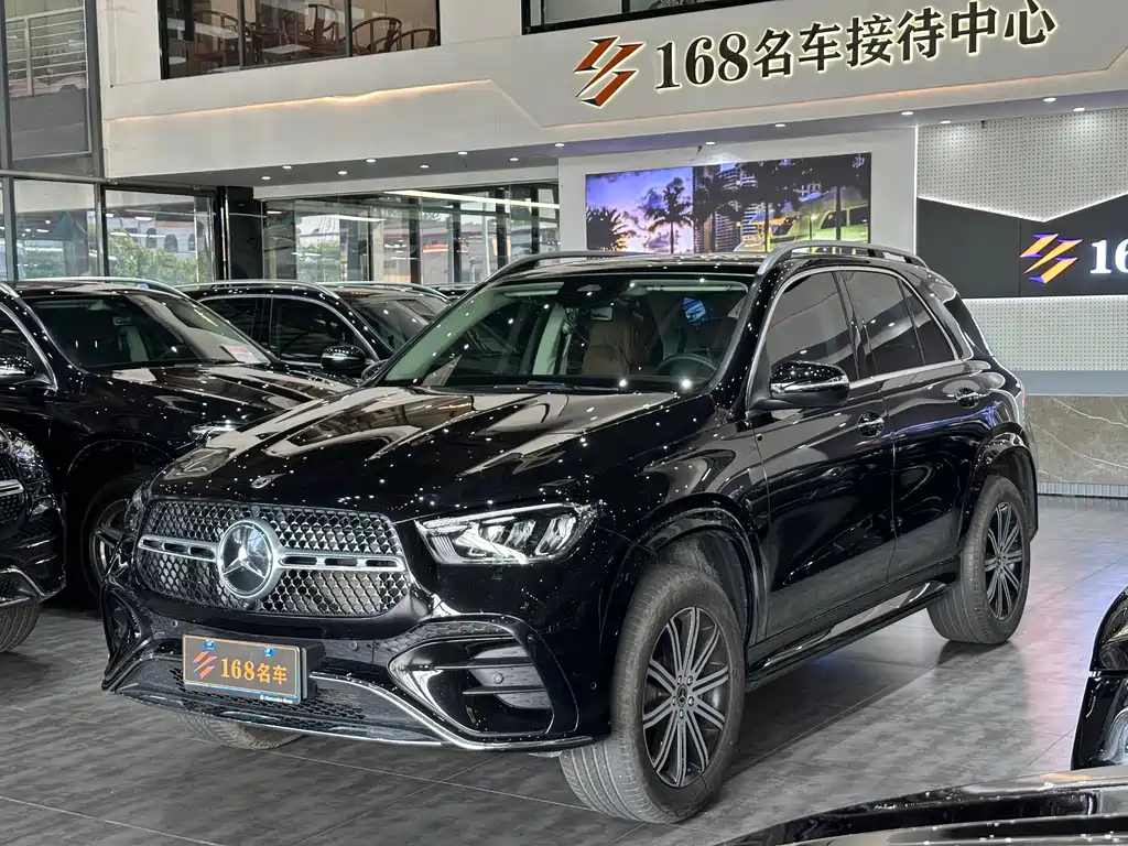Mercedes-Benz GLE 2026 — фото 1