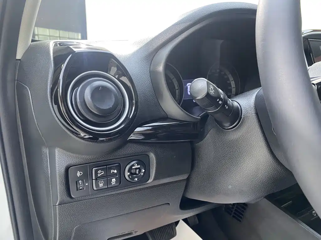 Kia KX1 2023 — фото 10