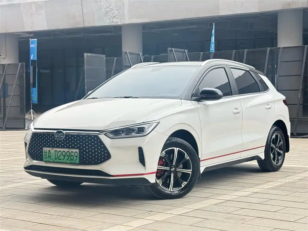 BYD e2 2021