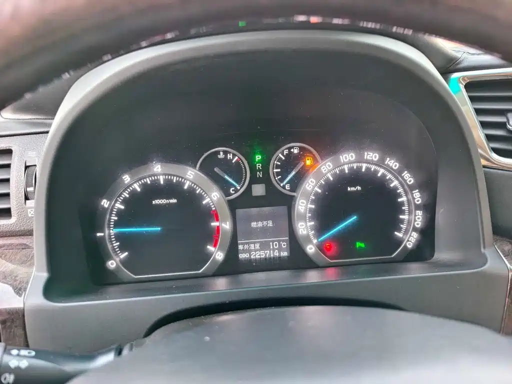 Toyota Alphard 2011