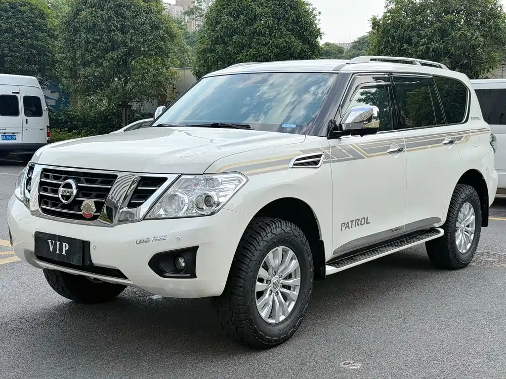 Nissan Patrol 2018 — фото 1