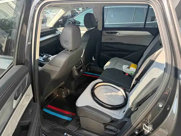 Volkswagen Tavendor 2023