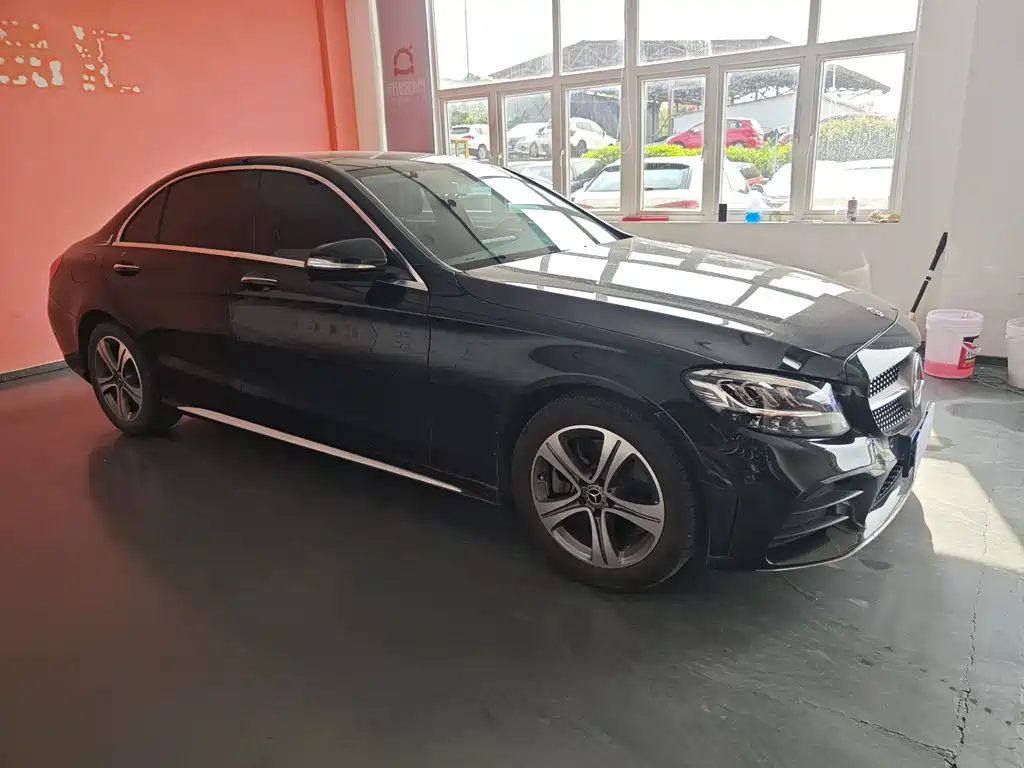 Mercedes-Benz C-Class 2020 — фото 4