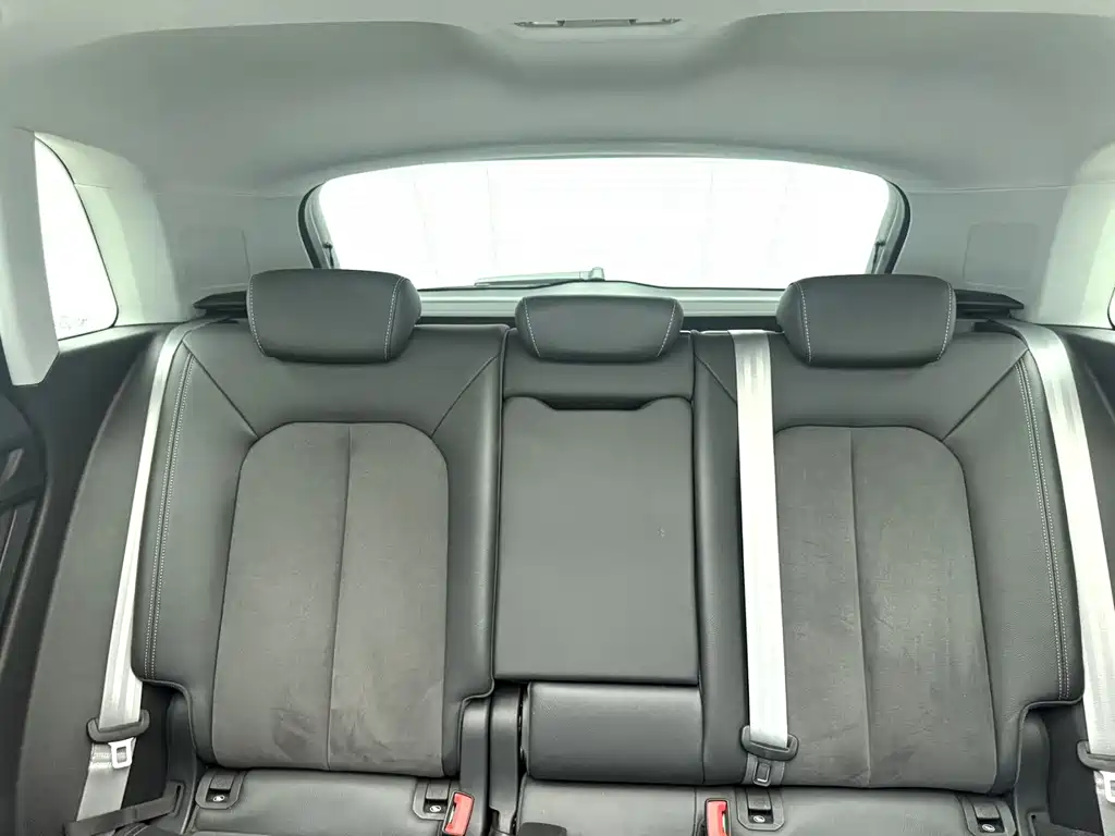 Audi Q3 2023 — фото 19