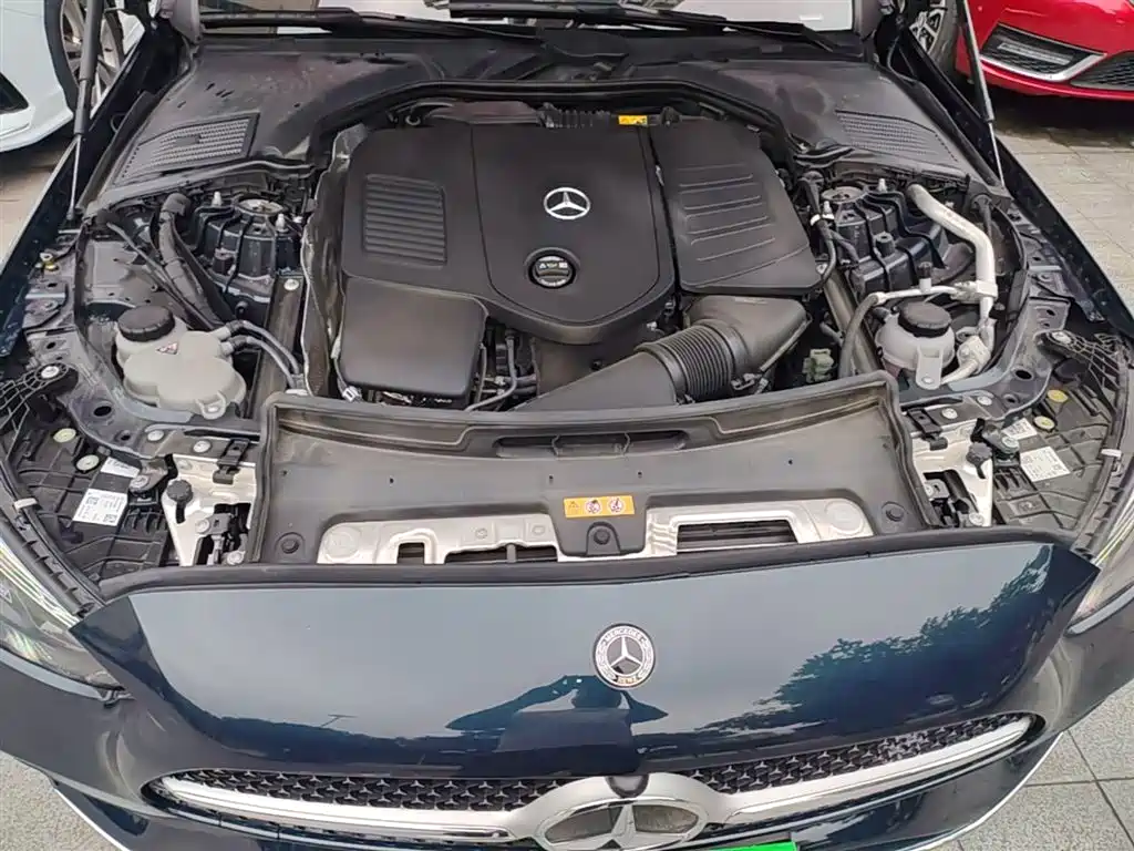 Mercedes-Benz C-Class 2023 — фото 20