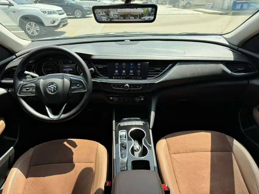 Buick Regal 2023 — фото 15