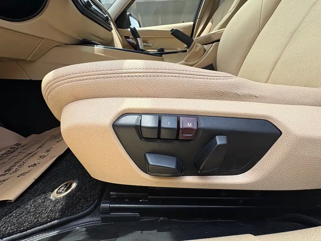 BMW 3 Series 2013 — фото 10