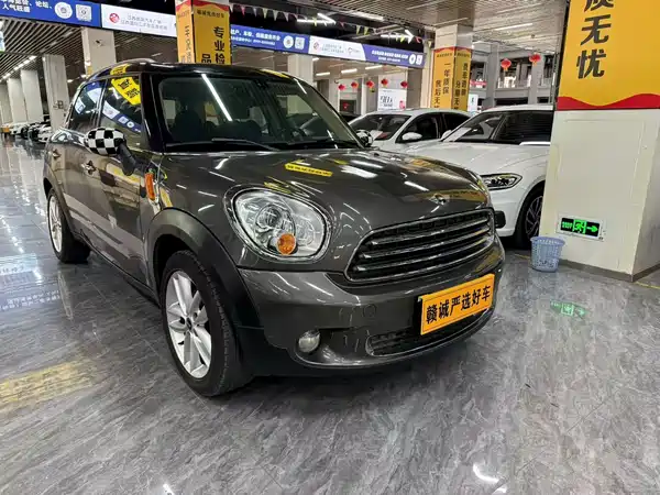 MINI Countryman 2012