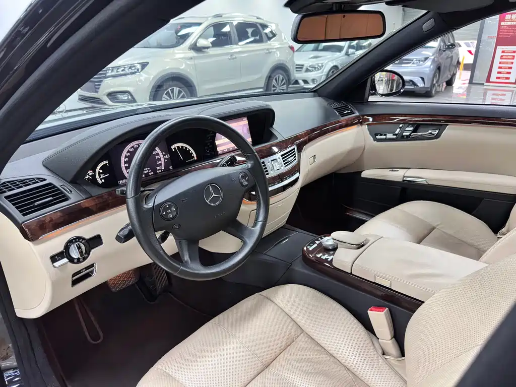 Mercedes-Benz S-Class 2008 — фото 16