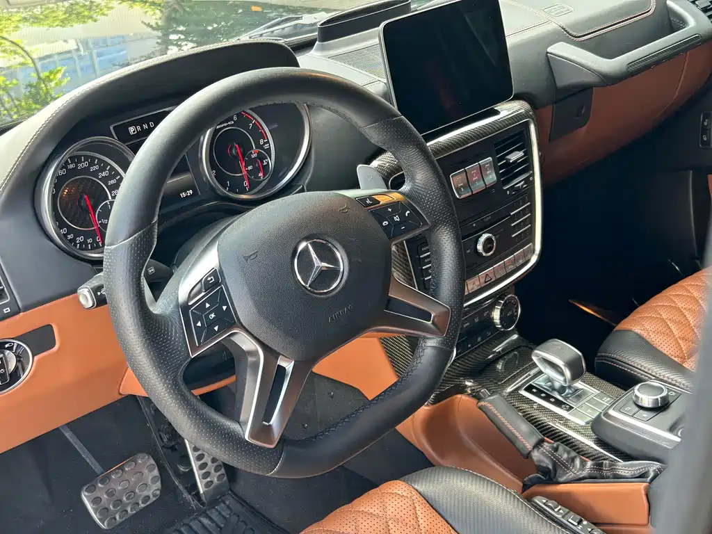 Mercedes-Benz G-Class AMG 2018 — фото 17