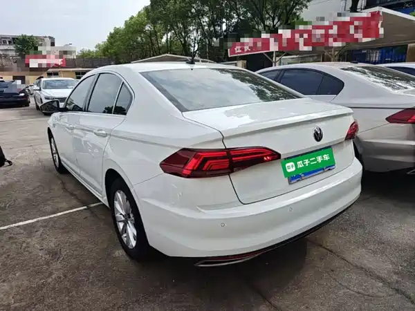 Volkswagen Bora 2022