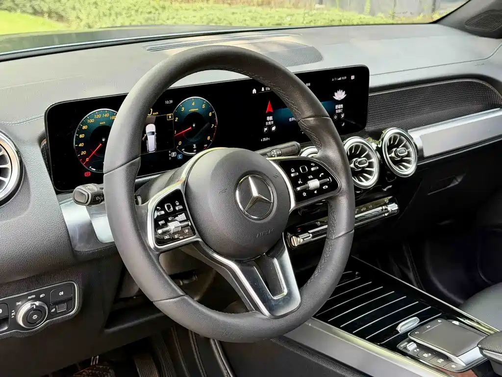 Mercedes-Benz GLB 2021 — фото 15