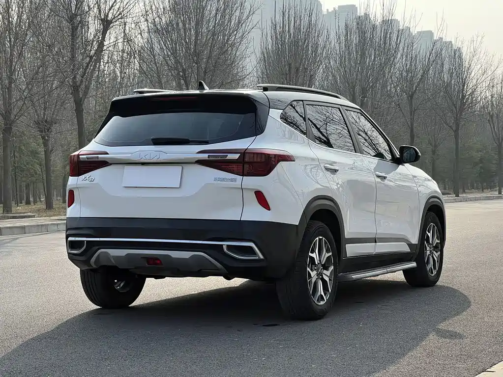 Kia KX3 2022 — фото 4