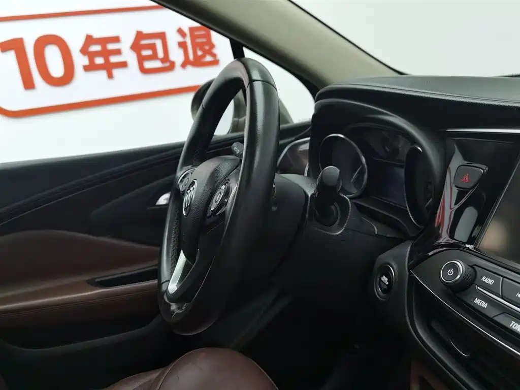 Buick Envision Plus 2016 — фото 22